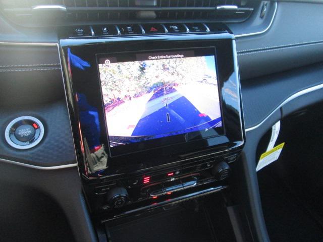 2025 Jeep Grand Cherokee GRAND CHEROKEE ALTITUDE 4X4
