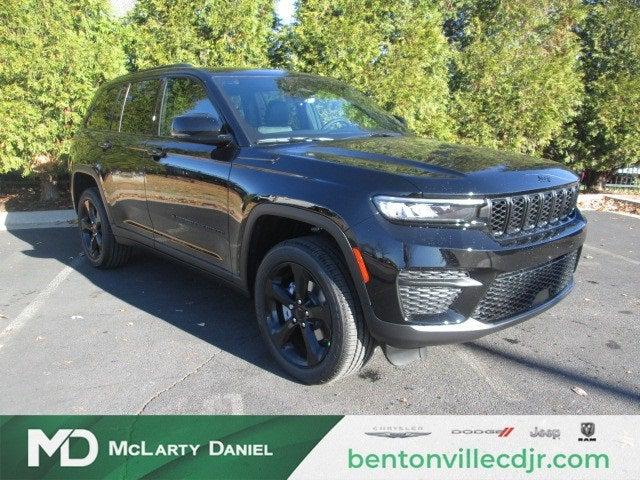 2025 Jeep Grand Cherokee GRAND CHEROKEE ALTITUDE 4X4