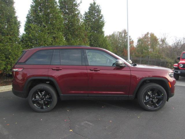 2025 Jeep Grand Cherokee GRAND CHEROKEE ALTITUDE 4X4