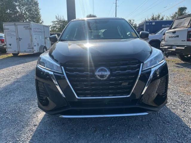 2023 Nissan Kicks S Xtronic CVT