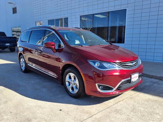 2018 Chrysler Pacifica Hybrid Touring L