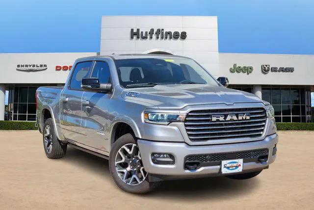 2025 RAM Ram 1500 RAM 1500 LARAMIE CREW CAB 4X4 57 BOX