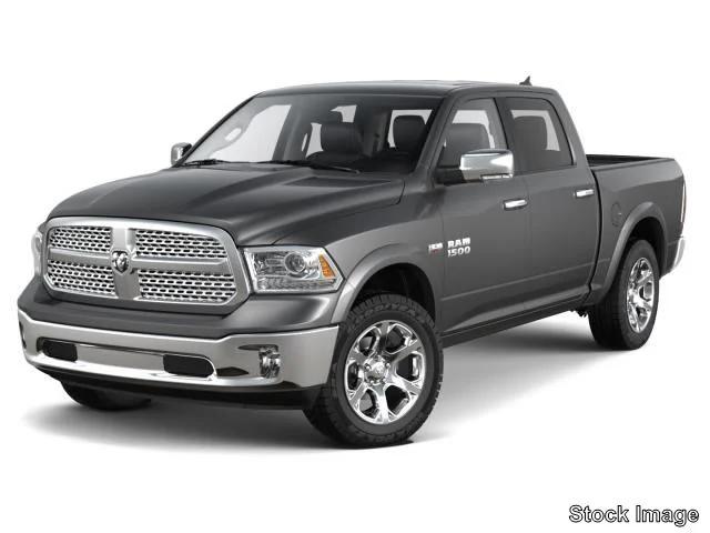 2017 RAM 1500 Laramie Crew Cab 4x4 57 Box