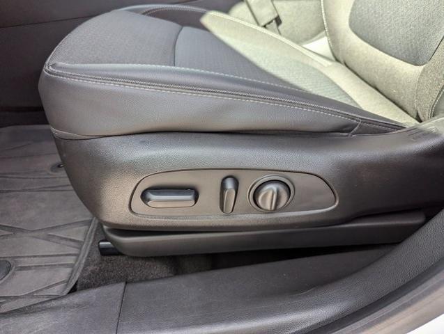 2022 Buick Encore GX FWD Select