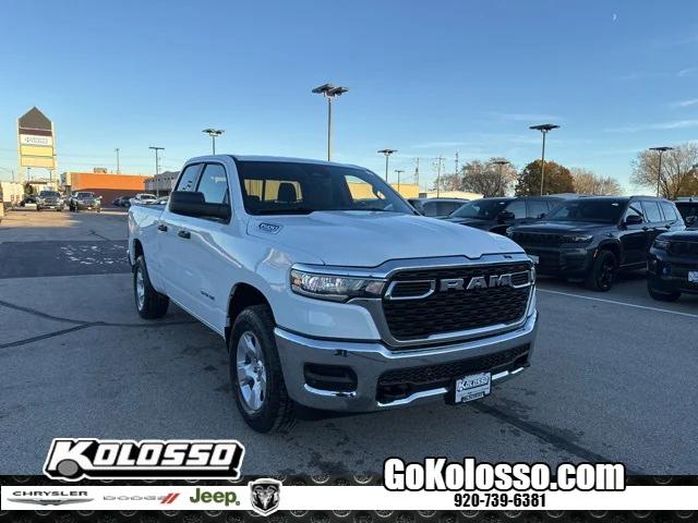 2025 RAM Ram 1500 RAM 1500 TRADESMAN QUAD CAB 4X4 64 BOX