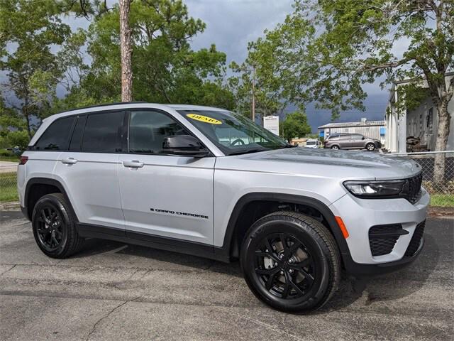 2025 Jeep Grand Cherokee GRAND CHEROKEE ALTITUDE 4X2