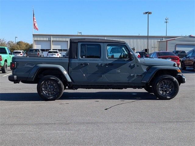 2025 Jeep Gladiator GLADIATOR SPORT S 4X4