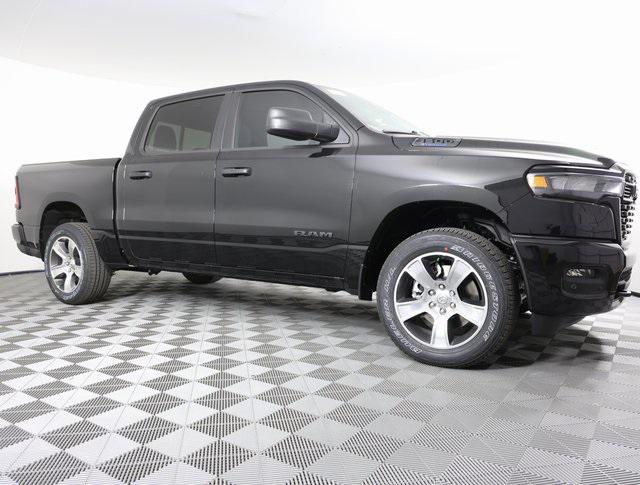 2025 RAM Ram 1500 RAM 1500 TRADESMAN CREW CAB 4X4 57 BOX