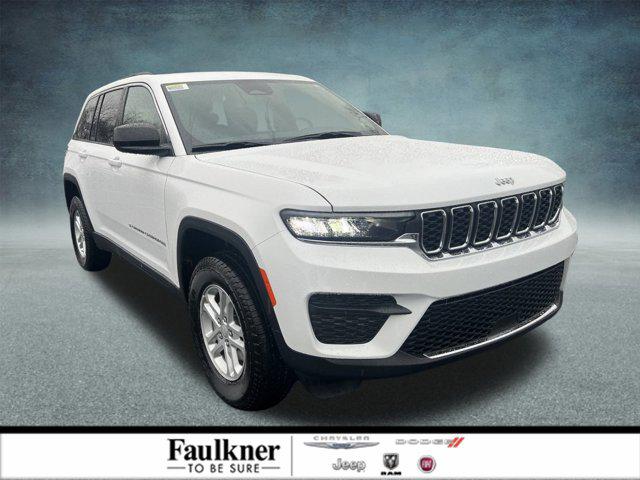 2025 Jeep Grand Cherokee GRAND CHEROKEE LAREDO 4X4