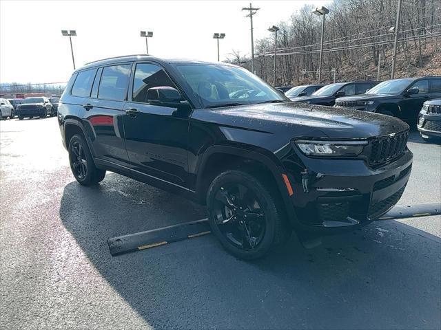 2025 Jeep Grand Cherokee GRAND CHEROKEE L ALTITUDE 4X4