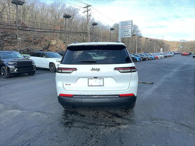 2025 Jeep Grand Cherokee GRAND CHEROKEE L ALTITUDE 4X4
