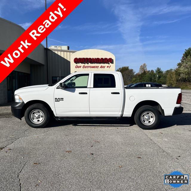2022 RAM 1500 Classic Tradesman Crew Cab 4x4 57 Box