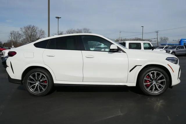 2022 BMW X6 xDrive40i