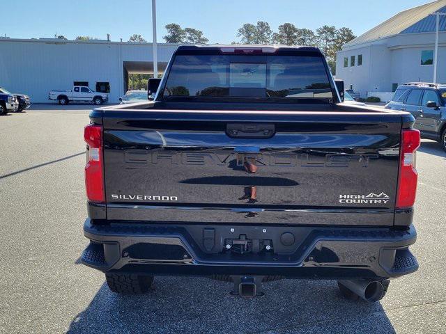 2022 Chevrolet Silverado 2500HD 4WD Crew Cab Standard Bed High Country