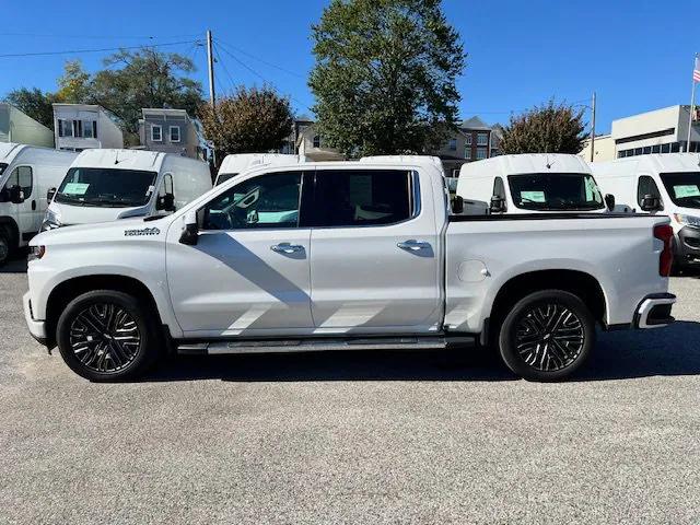 2021 Chevrolet Silverado 1500 2WD Crew Cab Short Bed High Country