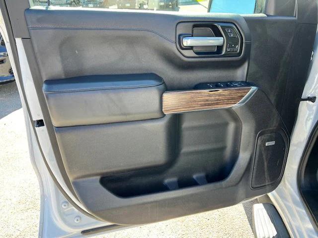 2021 Chevrolet Silverado 1500 2WD Crew Cab Short Bed High Country