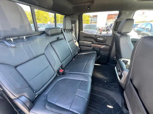 2021 Chevrolet Silverado 1500 2WD Crew Cab Short Bed High Country