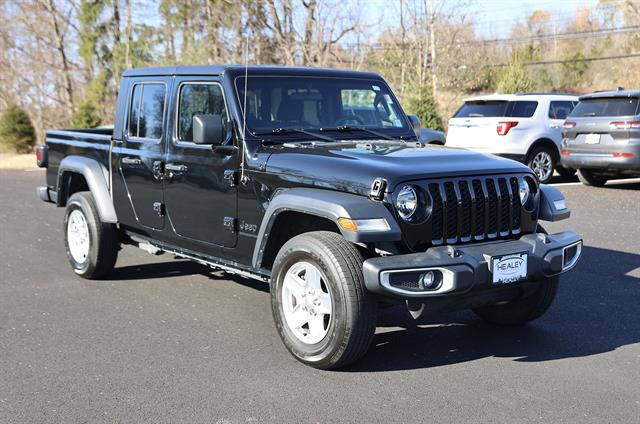 2023 Jeep Gladiator