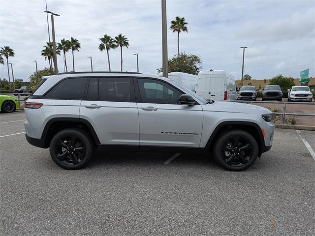 2025 Jeep Grand Cherokee GRAND CHEROKEE LIMITED 4X2