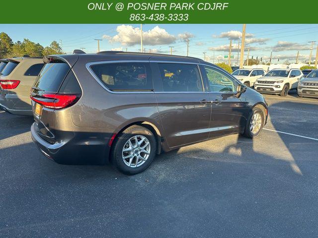 2022 Chrysler Pacifica Touring L