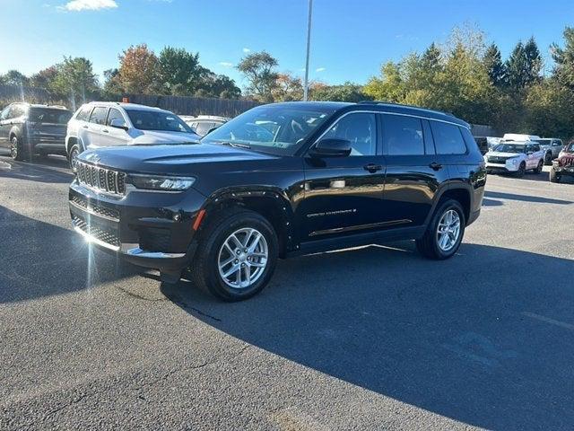 2023 Jeep Grand Cherokee L Laredo 4x4