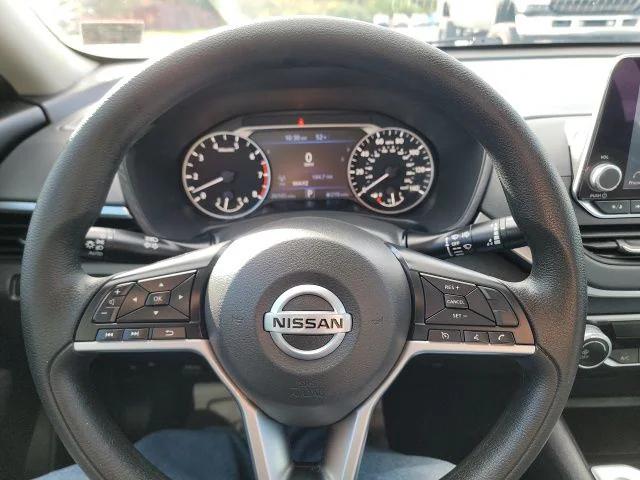 2022 Nissan Altima SV FWD