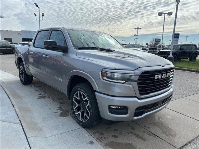 2025 RAM Ram 1500 RAM 1500 LARAMIE CREW CAB 4X4 57 BOX