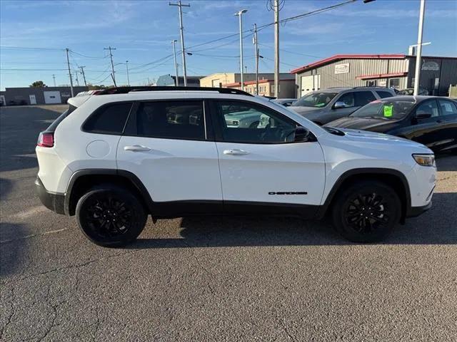 2023 Jeep Cherokee Altitude Lux 4x4