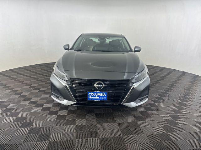 2023 Nissan Altima SL FWD