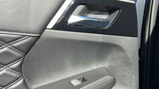 2025 Mitsubishi Outlander PHEV SEL S-AWC