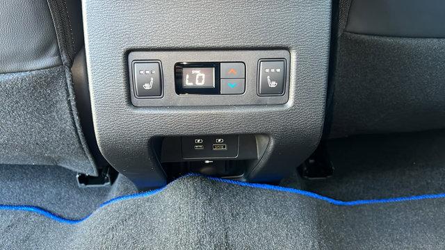 2025 Mitsubishi Outlander PHEV SEL S-AWC