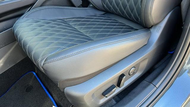 2025 Mitsubishi Outlander PHEV SEL S-AWC