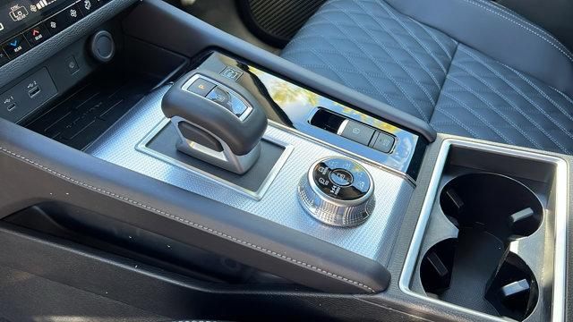 2025 Mitsubishi Outlander PHEV SEL S-AWC
