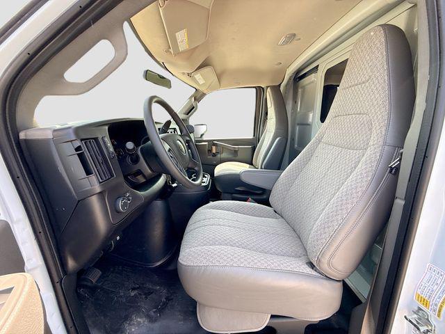 2024 Chevrolet Express Cutaway Work Van