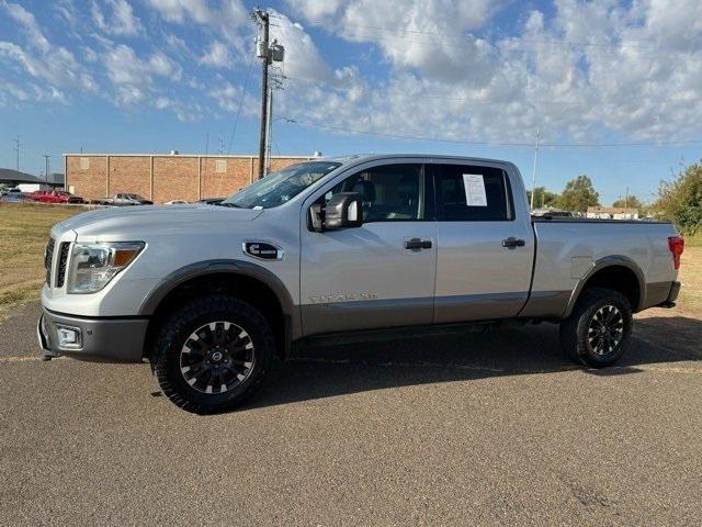 2017 Nissan TITAN XD PRO-4X Diesel