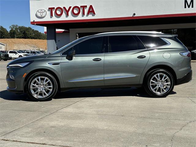 2023 Buick Enclave Premium FWD