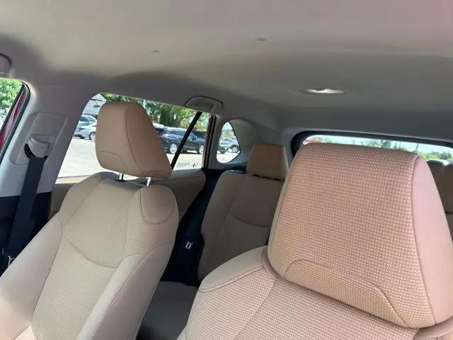 2022 Toyota RAV4 Hybrid LE