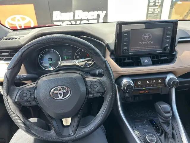 2022 Toyota RAV4 Hybrid LE