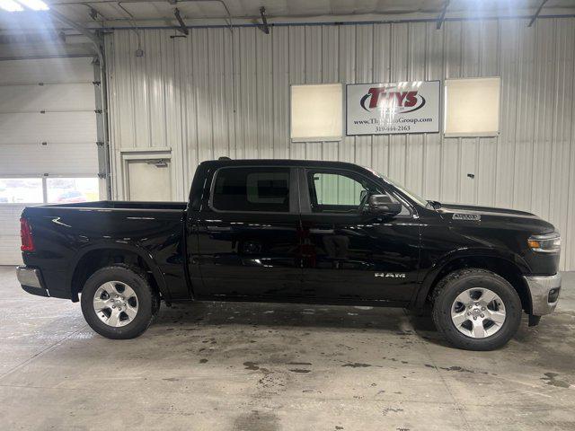 2025 RAM Ram 1500 RAM 1500 BIG HORN CREW CAB 4X4 57 BOX