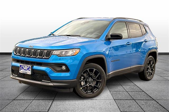 2025 Jeep Compass COMPASS LATITUDE 4X4