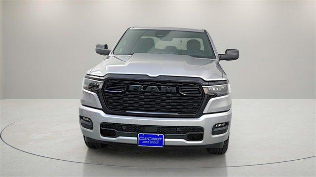 2025 RAM Ram 1500 RAM 1500 TRADESMAN QUAD CAB 4X2 64 BOX