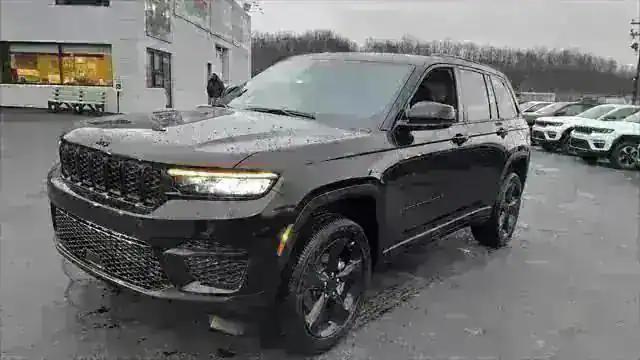2025 Jeep Grand Cherokee GRAND CHEROKEE ALTITUDE X 4X4
