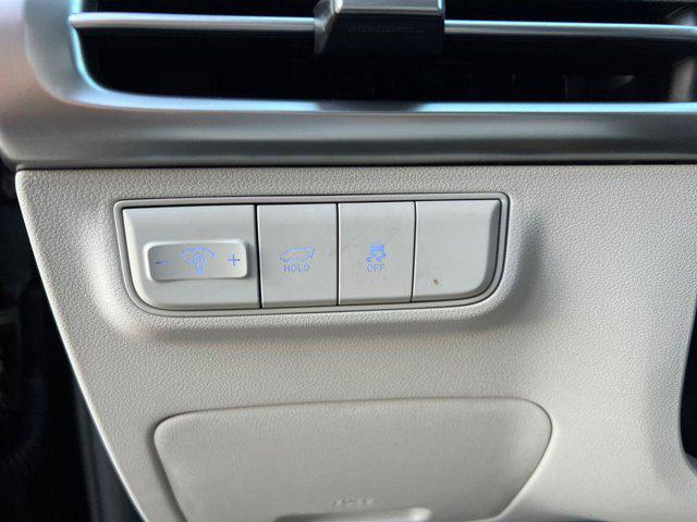 2025 Hyundai Tucson SEL - Photo 17