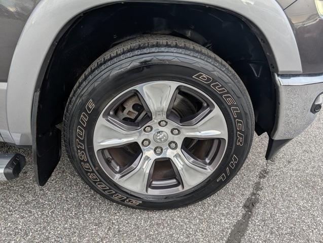 2019 Ram 1500 Laramie Crew Cab 4x4 57 Box