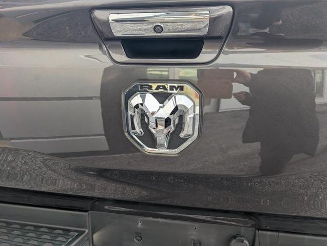 2019 Ram 1500 Laramie Crew Cab 4x4 57 Box