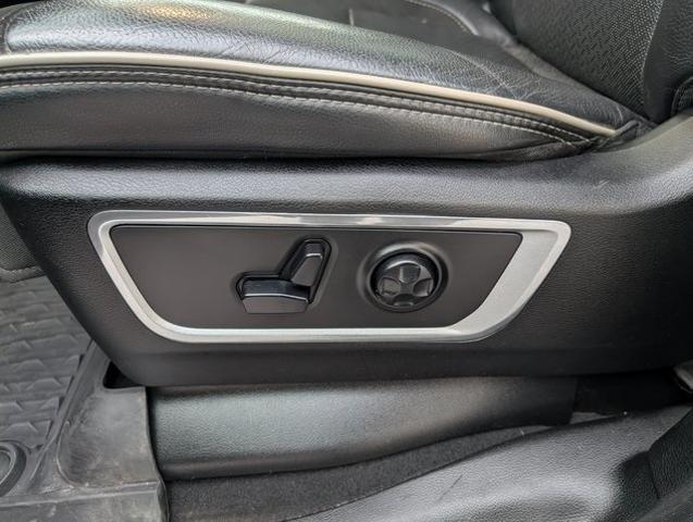 2019 Ram 1500 Laramie Crew Cab 4x4 57 Box