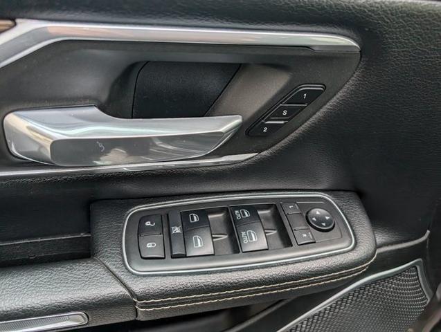 2019 Ram 1500 Laramie Crew Cab 4x4 57 Box