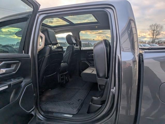 2019 Ram 1500 Laramie Crew Cab 4x4 57 Box