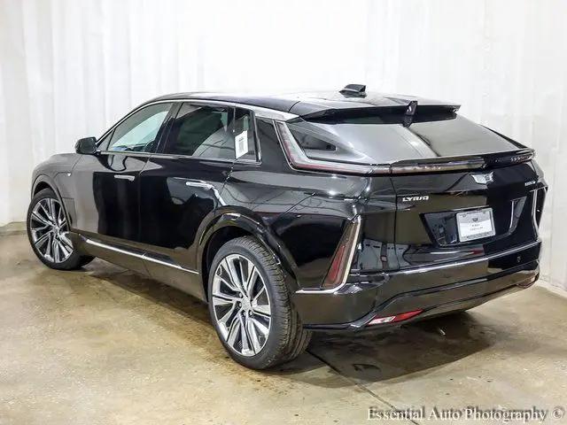 2025 Cadillac iQ Luxury w/1SE