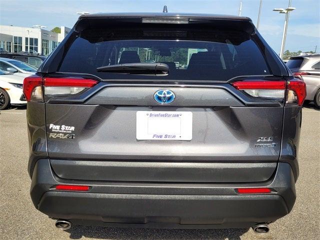 2024 Toyota RAV4 Hybrid XLE